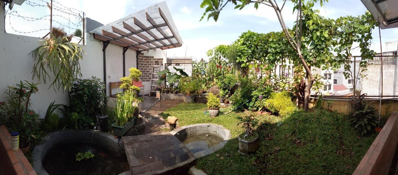 Neo Moritz Homestay Bandung Kültér fotó
